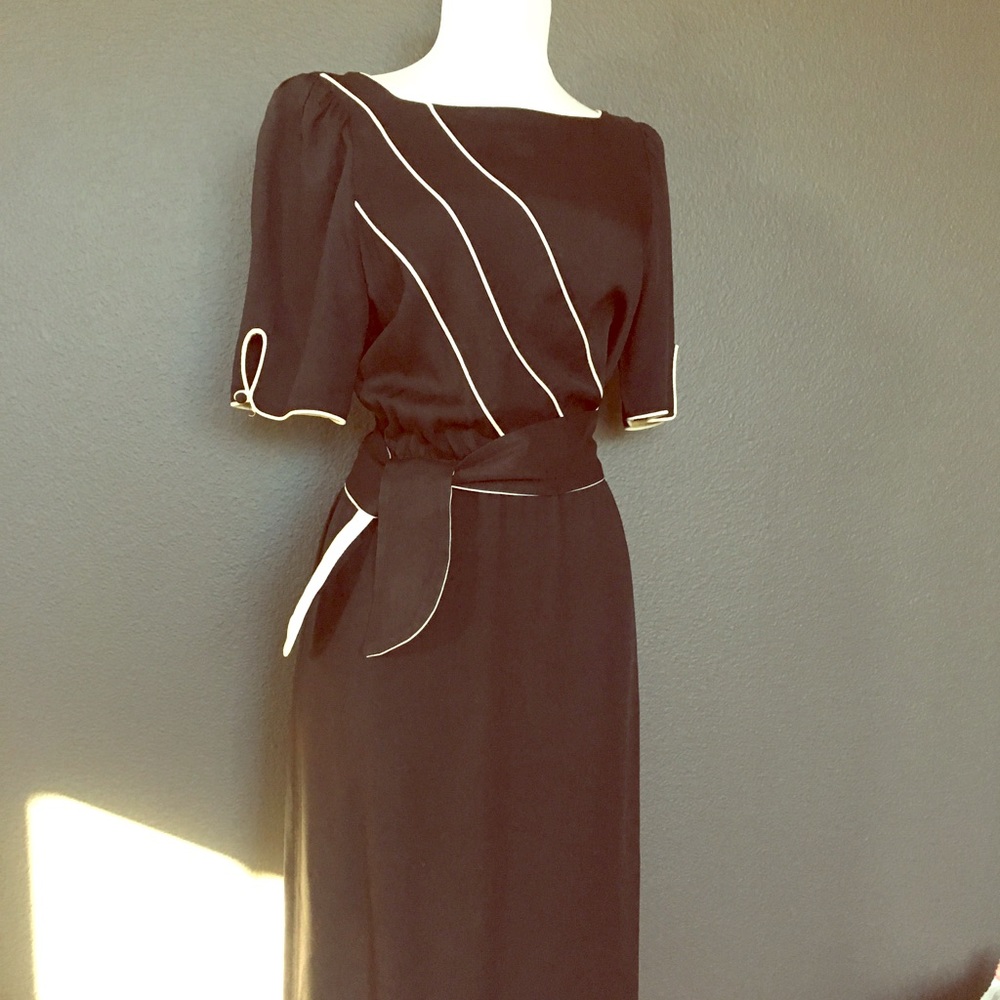 Vintage Black and Cream Dress